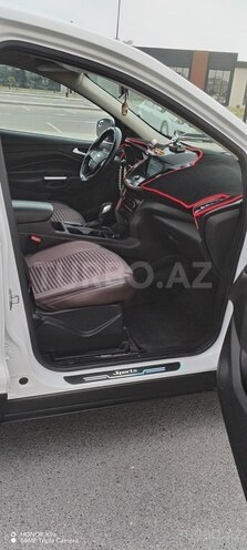 Ford Escape-9
