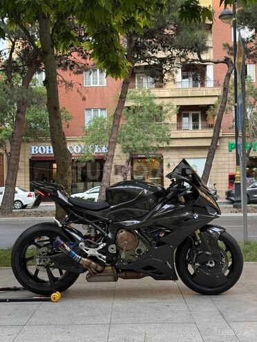 BMW S 1000 RR-9