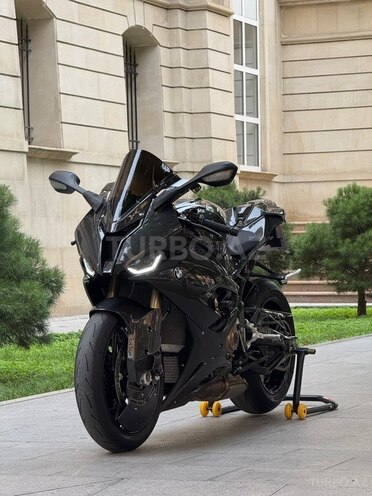 BMW S 1000 RR-1