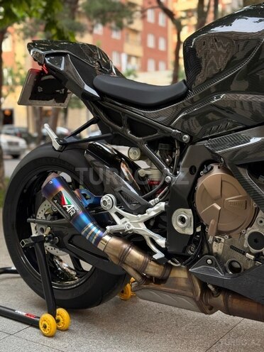 BMW S 1000 RR-7