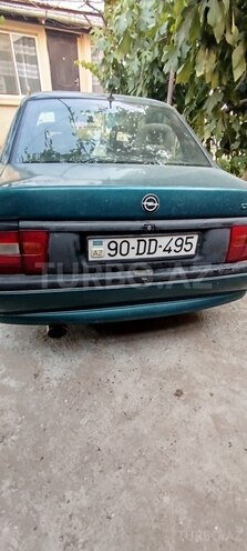 Opel Vectra-2