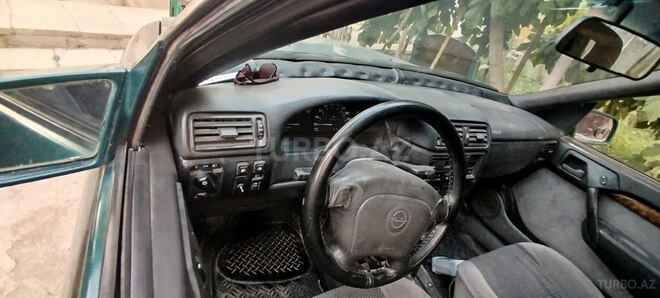 Opel Vectra-5