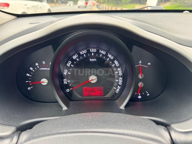 Kia Sportage-18