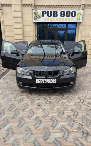 BMW 323-5
