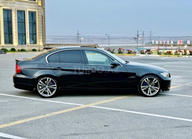BMW 323-6