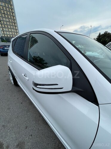 Hyundai i30-12