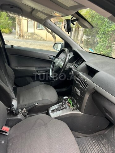 Opel Astra-7