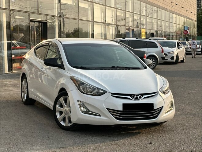 Hyundai Elantra-7