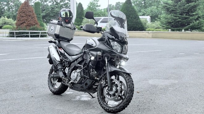 Suzuki V-Strom 650-10