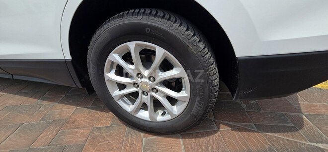 Chevrolet Equinox-8