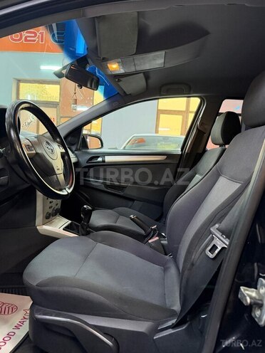 Opel Astra-8