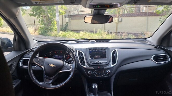 Chevrolet Equinox-7