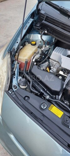 Toyota Prius-14