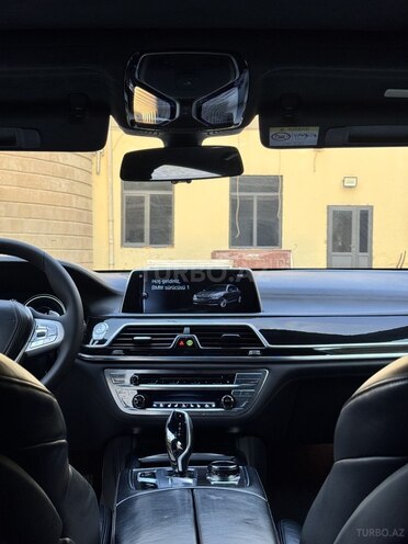 BMW 750-15