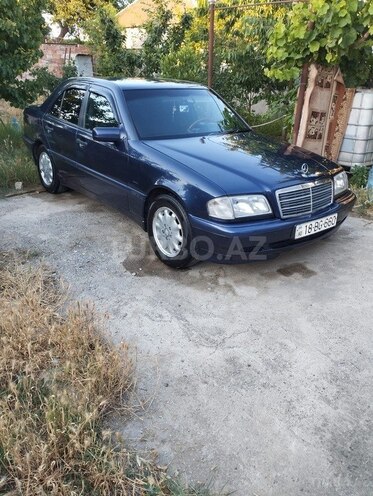 Mercedes C 180-9