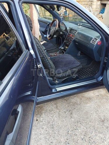 Mercedes C 180-5
