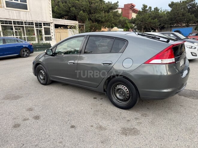 Honda Insight-6