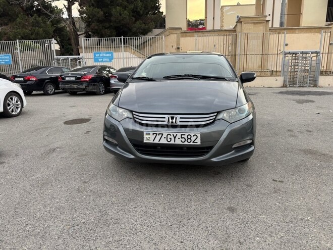 Honda Insight-3