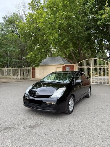 Toyota Prius-1