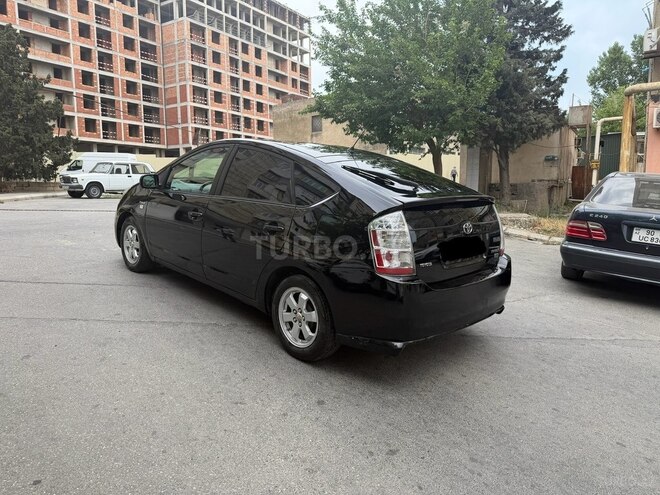Toyota Prius-10