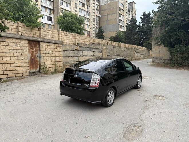 Toyota Prius-19