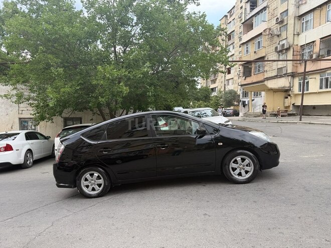 Toyota Prius-14