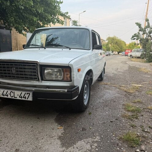 LADA (VAZ) 2107-2