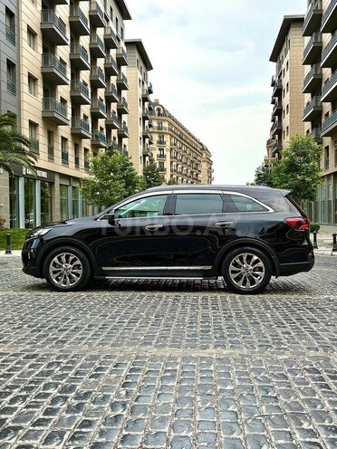 Kia Sorento-7