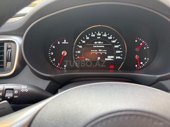 Kia Sorento-17