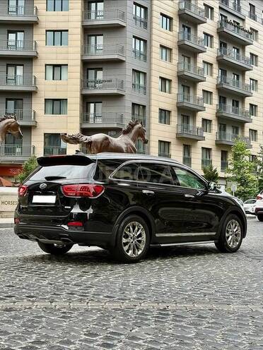 Kia Sorento-2