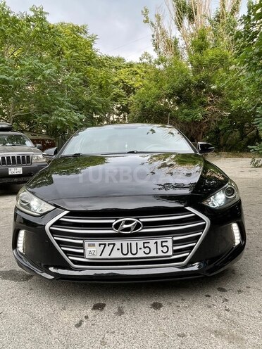 Hyundai Avante-8