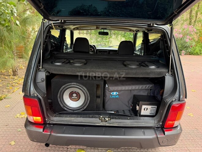 LADA (VAZ) Niva-7