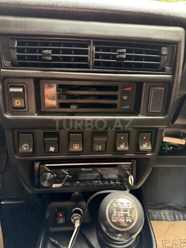 LADA (VAZ) Niva-12