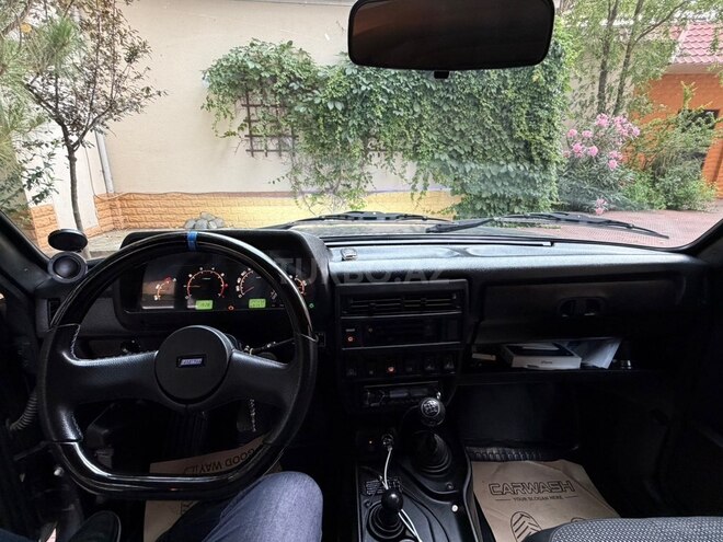 LADA (VAZ) Niva-13