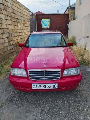 Mercedes C 200-1