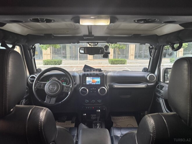 Jeep Wrangler-14