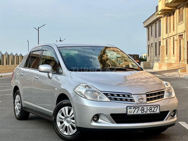 Nissan Tiida-3