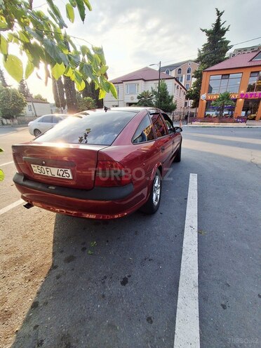 Opel Vectra-2