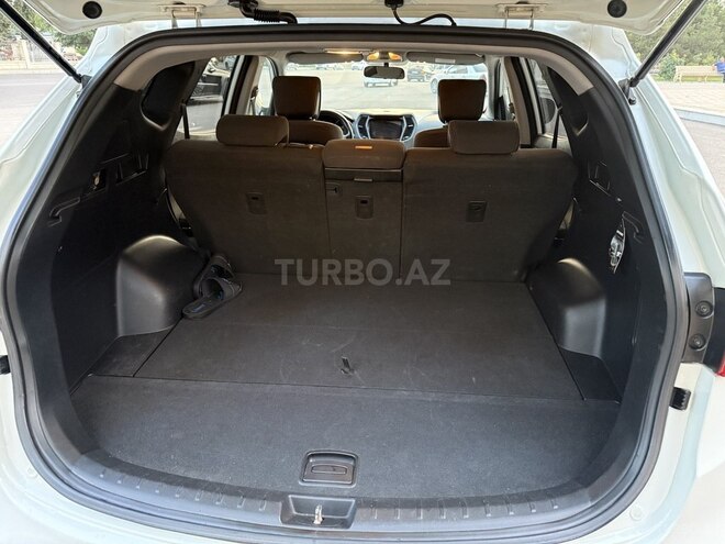 Hyundai Santa Fe-7