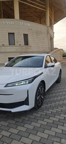 Changan Qiyuan A05-3