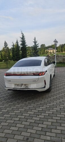 Changan Qiyuan A05-5
