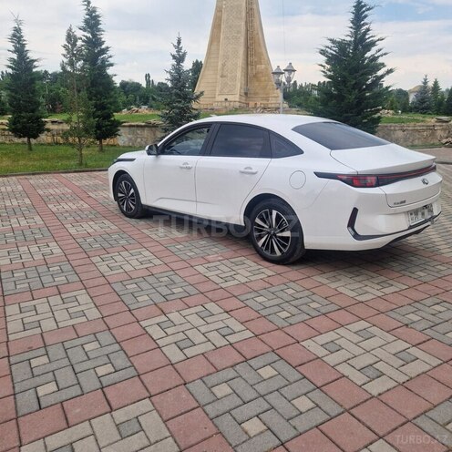 Changan Qiyuan A05-10