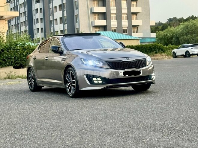 Kia Optima-3