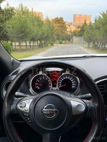 Nissan Juke-11