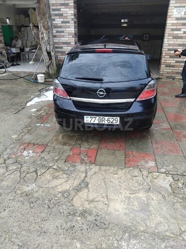 Opel Astra-2