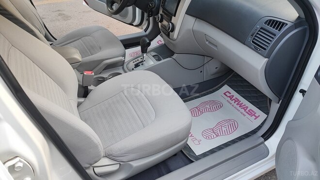 Kia Cerato-12