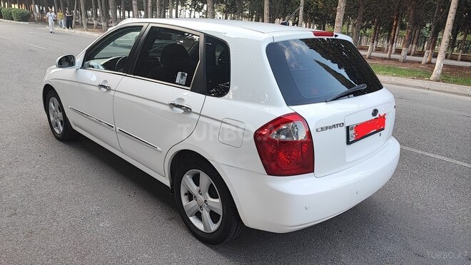 Kia Cerato-7