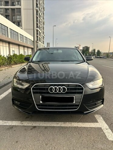 Audi A4-1