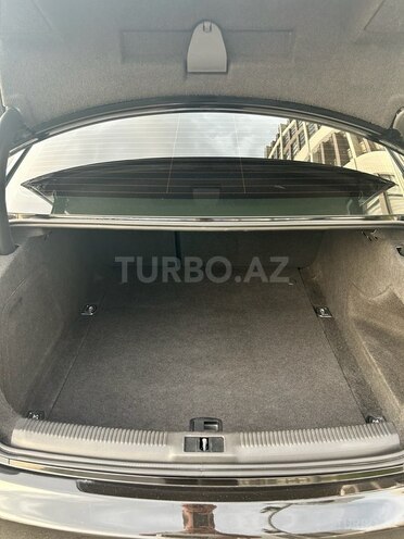 Audi A4-11