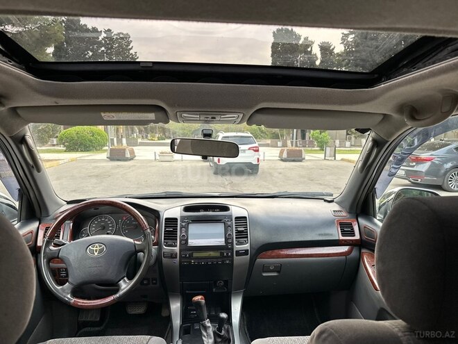 Toyota Land Cruiser Prado-14